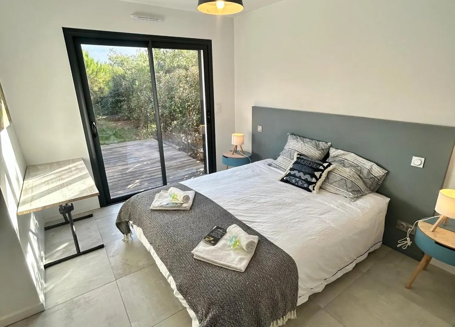 Appartement Luxe Le Levant Hyères 0*,  Francia